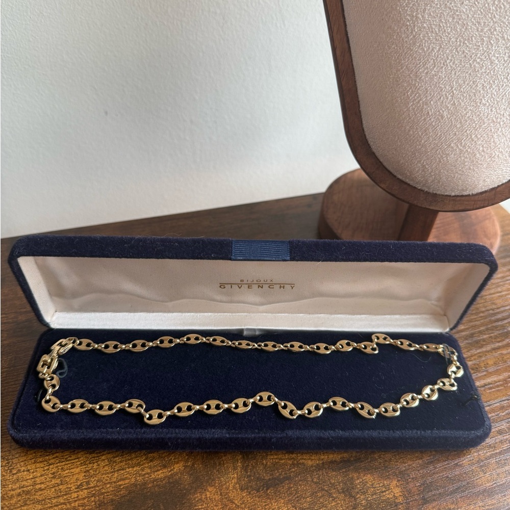 Givenchy Mariner Chain Necklace - Picture 6 of 7